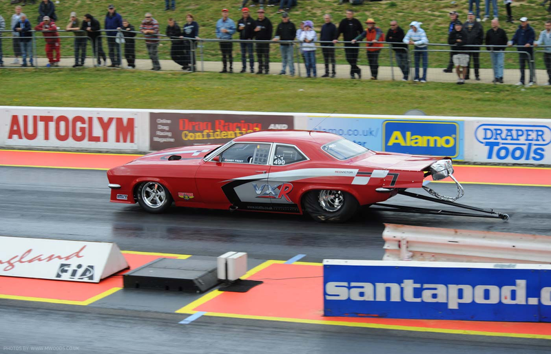 Illustration for article titled "Red Victor 3", UK Self-declared Fastest Road Legal Car In The World.